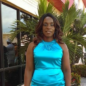 Meet your Posher, Deborah